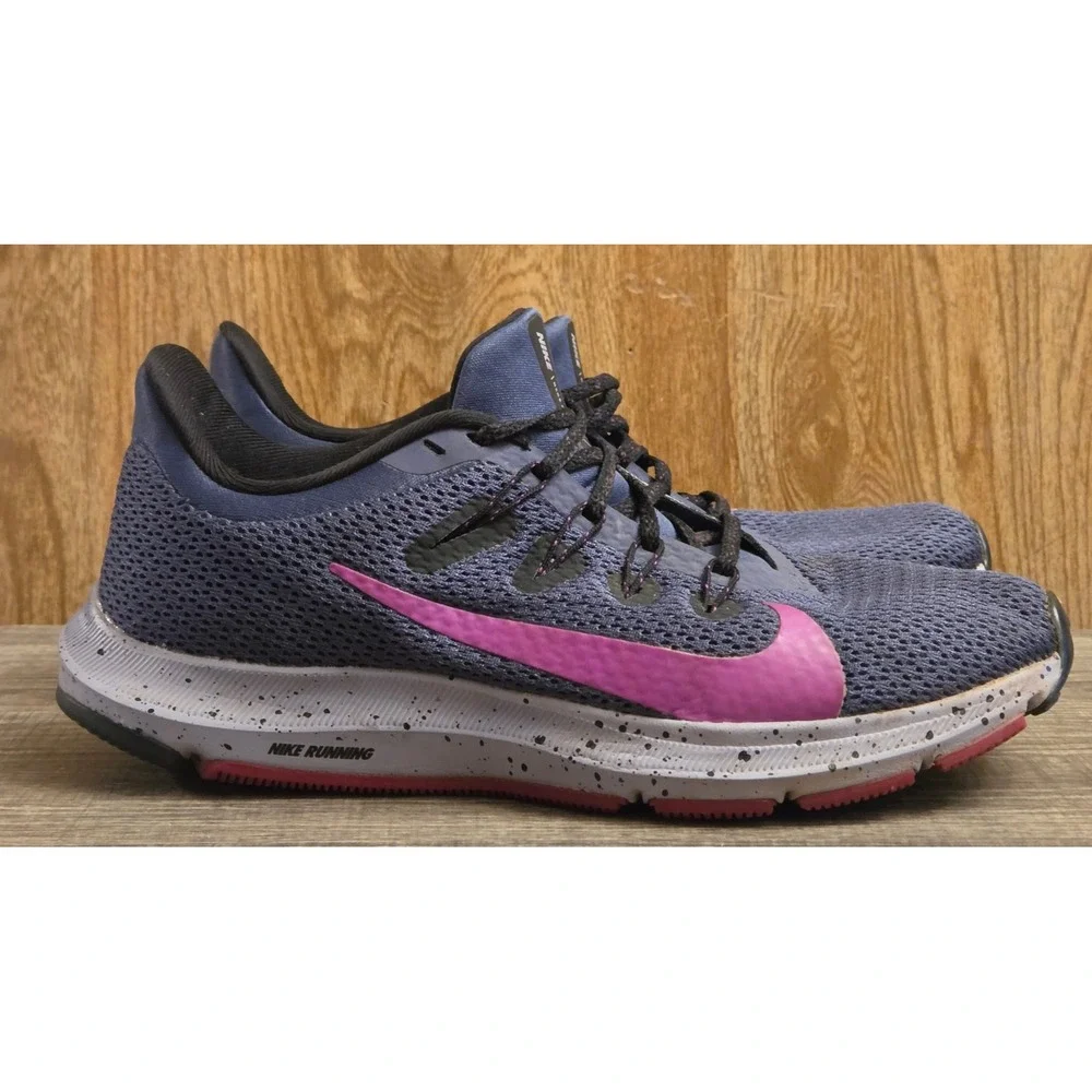 Nike Quest 2 Athletic Running Sneaker Shoes Women's Size‎ 6 Purple